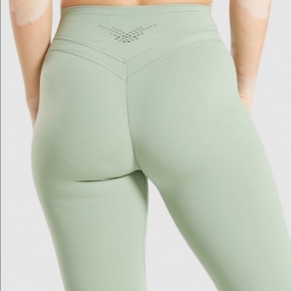 Whitney Simmons Rib Waist Gymshark Leggings Limited Edition Moss Green L NWT - Picture 2 of 6